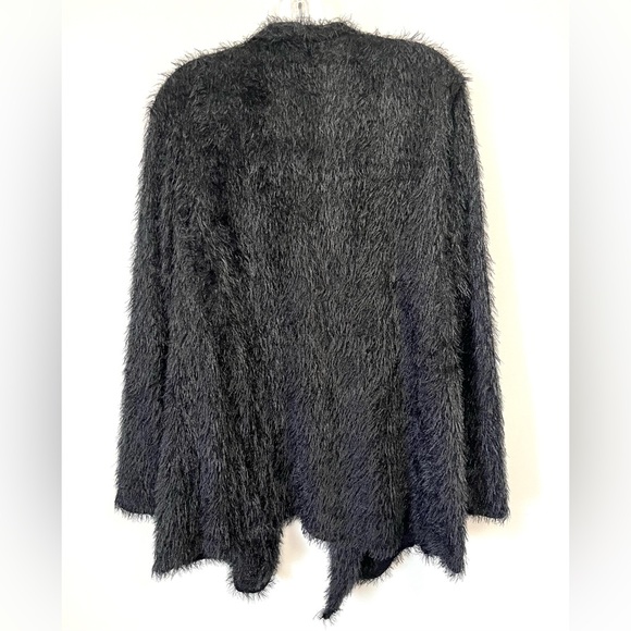 Magaschoni Black Open Front Cardigan
Soft Fuzzy Eyelash Fringe Sweater Women XL - Picture 5 of 11